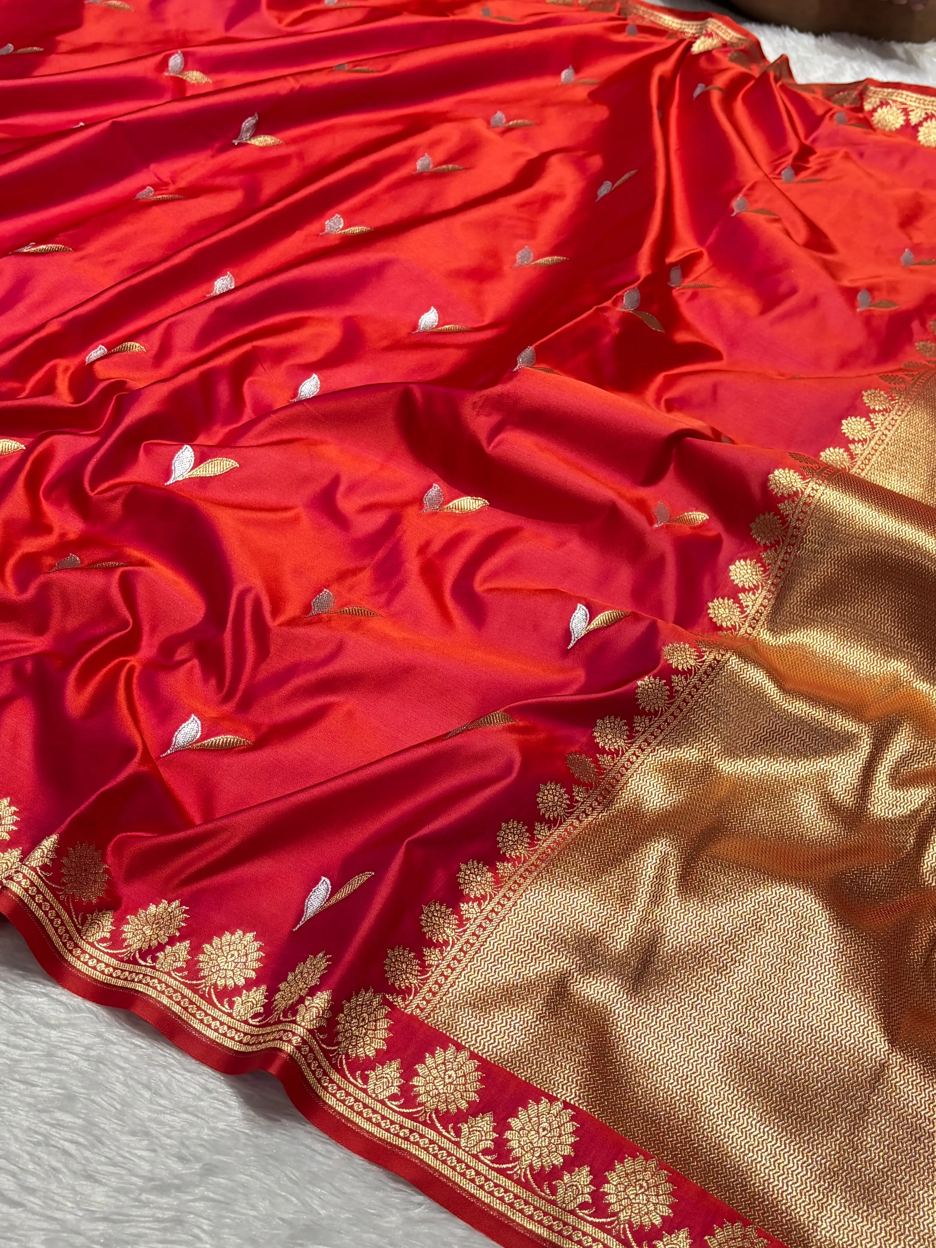 Banarasi Katan Soft Silk Saree - Pastel Mint